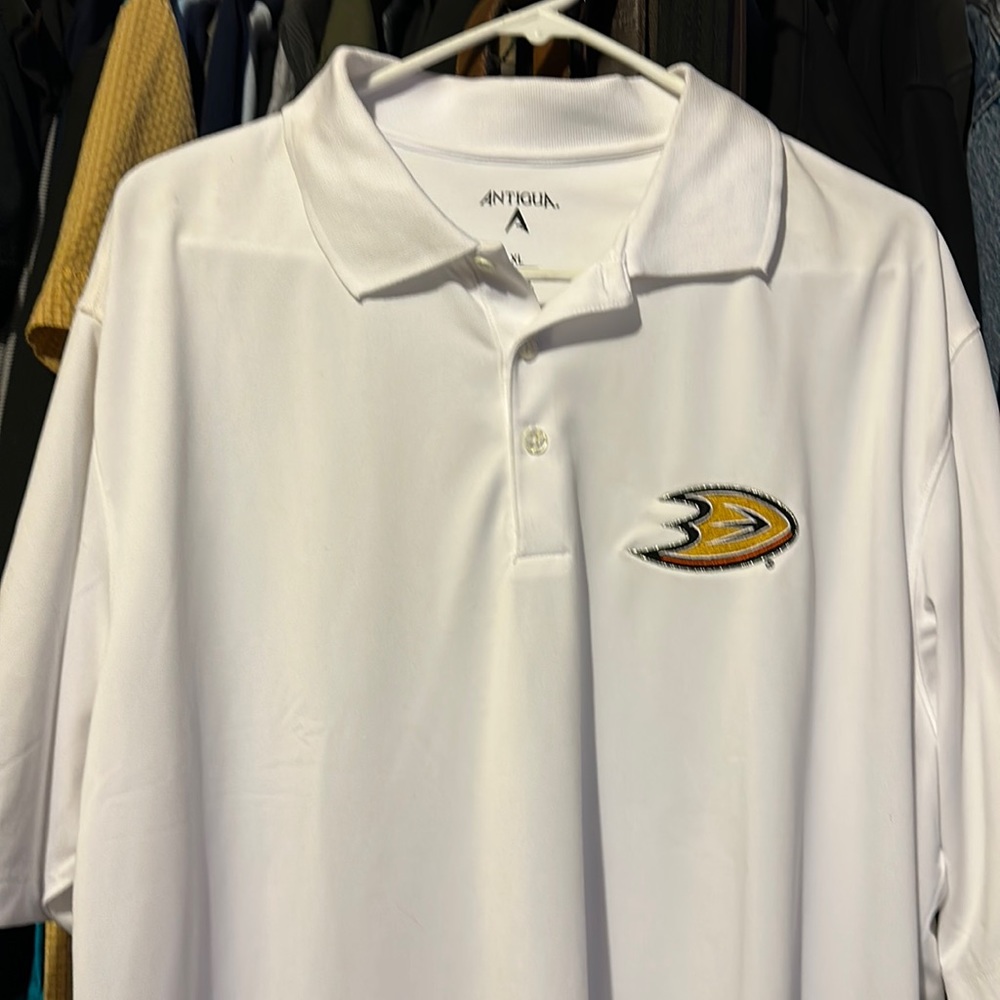 Anaheim ducks polo shirt Never been worn